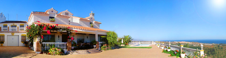 _looking_for__Real_Estate_villa_house_holiday_home_nearby_beach_seaview_for_sale_to_buy_Benajarafe_Malaga_Andalusia