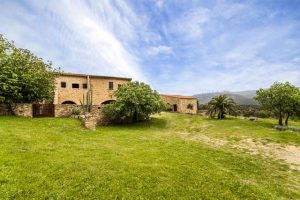 2102 Katalonien, Girona, Costa Brava, Finca mit viel Land zu verkaufen